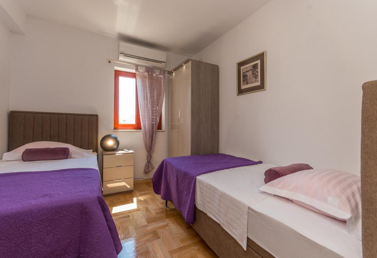Villa Slavica Sveti Filip i Jakov Eksteriør billede