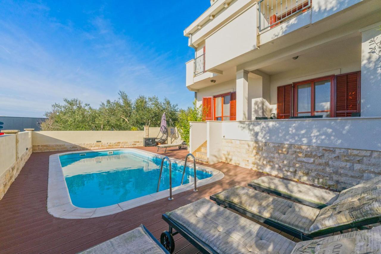 Villa Slavica Sveti Filip i Jakov Eksteriør billede